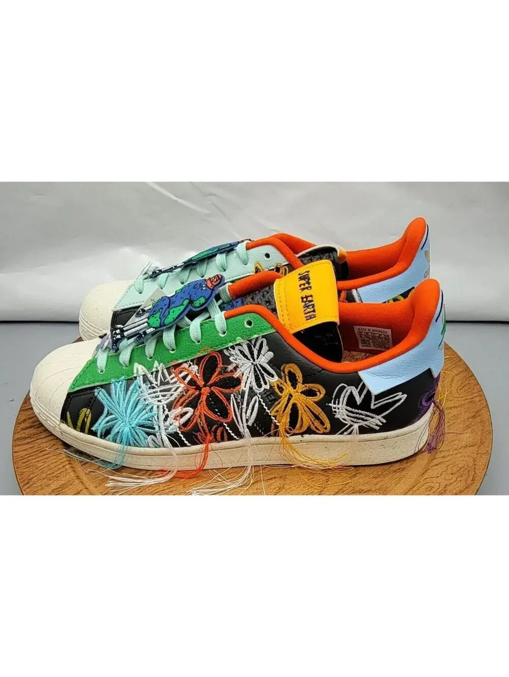 adidas experience unique